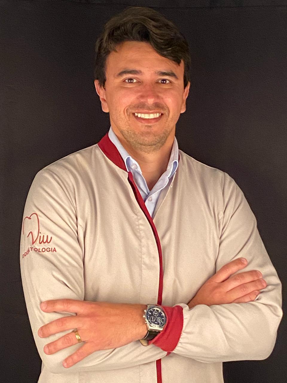 Dra Flavia Carvalho Viu